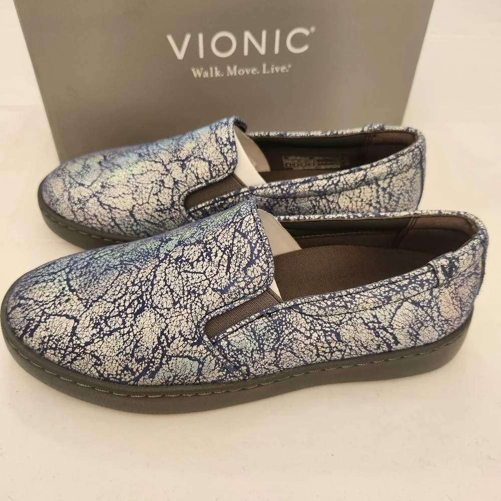 Vionic Pro slip on shoes size 6 blue metallic Mahnoey Avery